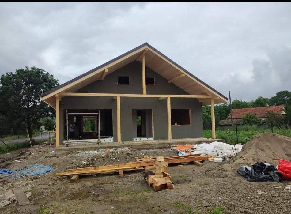 Casă modulară în construcție